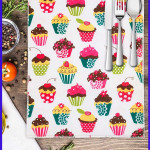 Коврик для сушки посуды. Кексы. Белый. Коврик для сушки посуды. Кексы. Белый.